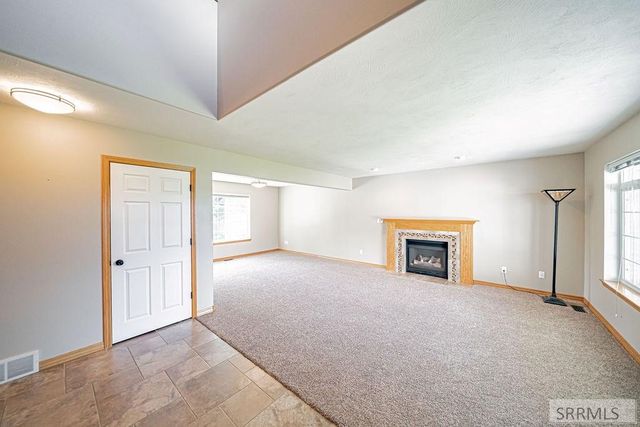275 Richmond Circle, Idaho Falls, ID 83404
