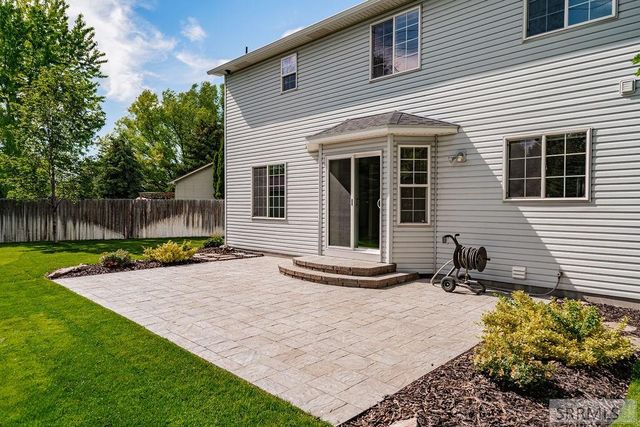 275 Richmond Circle, Idaho Falls, ID 83404