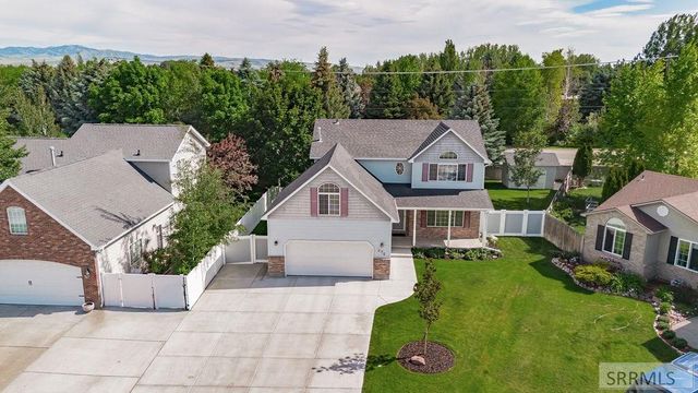 275 Richmond Circle, Idaho Falls, ID 83404