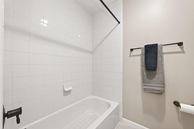 17127 Coral Cove Court, Houston, TX 77095