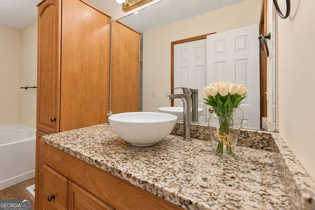 81 Peeples Street, Canon, GA 30520