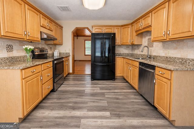 81 Peeples Street, Canon, GA 30520