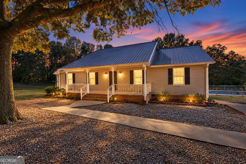 81 Peeples Street, Canon, GA 30520