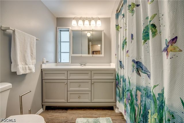 229 Shrub LN N, North Fort Myers, FL 33917