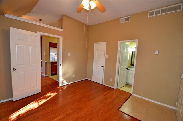 3701 Cedarplaza Lane 305, Dallas, TX 75209