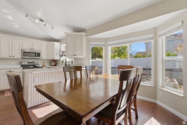 11189 S OHENRY RD, Sandy, UT 84070