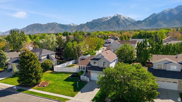 11189 S OHENRY RD, Sandy, UT 84070