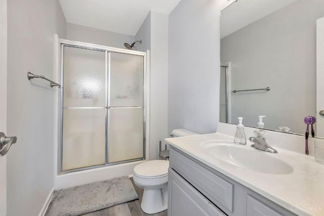 6046 Driftwood Court, Maineville, OH 45039