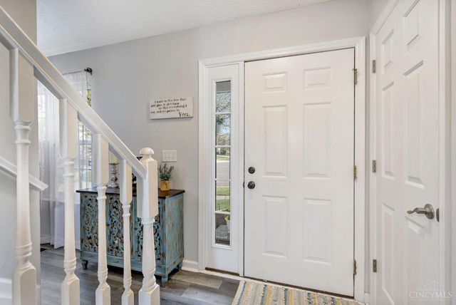 6046 Driftwood Court, Maineville, OH 45039