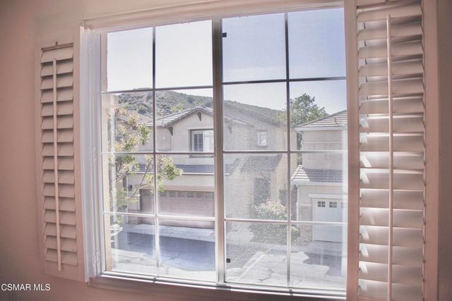 528 Yarrow Drive, Simi Valley, CA 93065