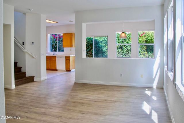 528 Yarrow Drive, Simi Valley, CA 93065