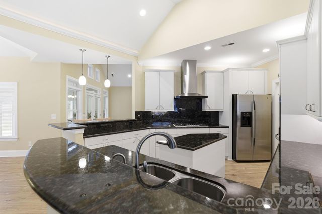 836 Creek Bluff Road 8, Rock Hill, SC 29732
