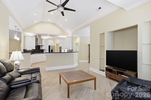 836 Creek Bluff Road 8, Rock Hill, SC 29732