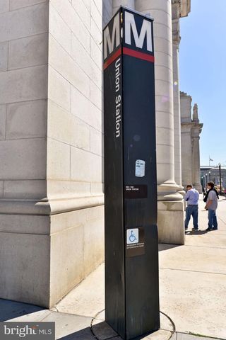 654 ACKER PL NE, Washington, DC 20002