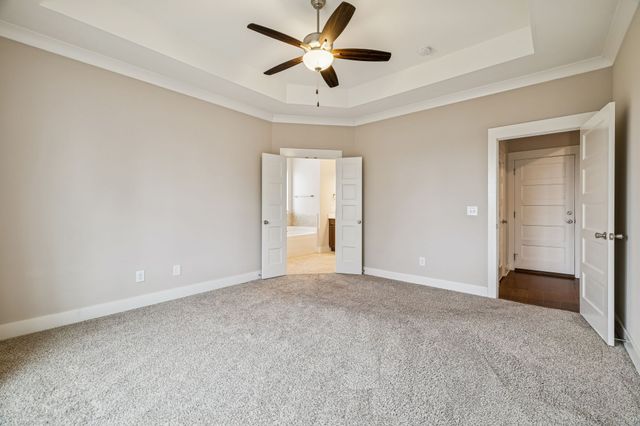 244 Crooked Creek Ln, Hendersonville, TN 37075