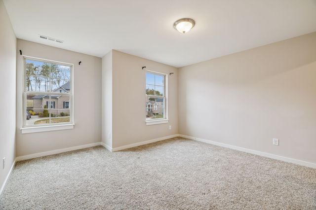 244 Crooked Creek Ln, Hendersonville, TN 37075