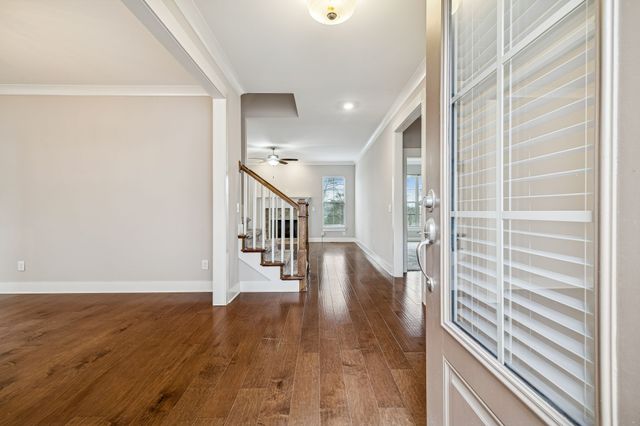 244 Crooked Creek Ln, Hendersonville, TN 37075