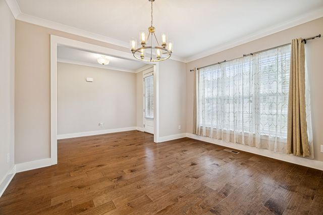 244 Crooked Creek Ln, Hendersonville, TN 37075