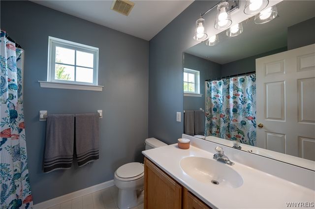 12447 Lesswing Road, Alden, NY 14004