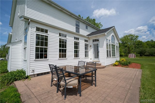 12447 Lesswing Road, Alden, NY 14004