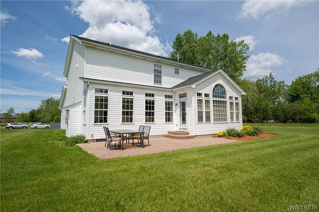 12447 Lesswing Road, Alden, NY 14004