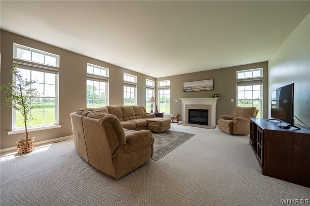 12447 Lesswing Road, Alden, NY 14004
