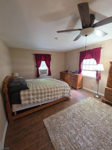 822 Mountain Ave, Bridgewater Twp., NJ 08805