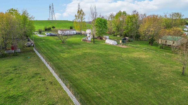 186 George Lane Road, Lancaster, KY 40444