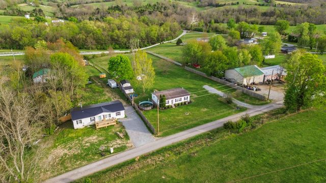186 George Lane Road, Lancaster, KY 40444