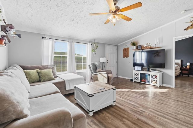 186 George Lane Road, Lancaster, KY 40444