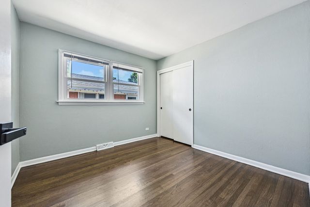 1334 S Dunton Avenue, Arlington Heights, IL 60005
