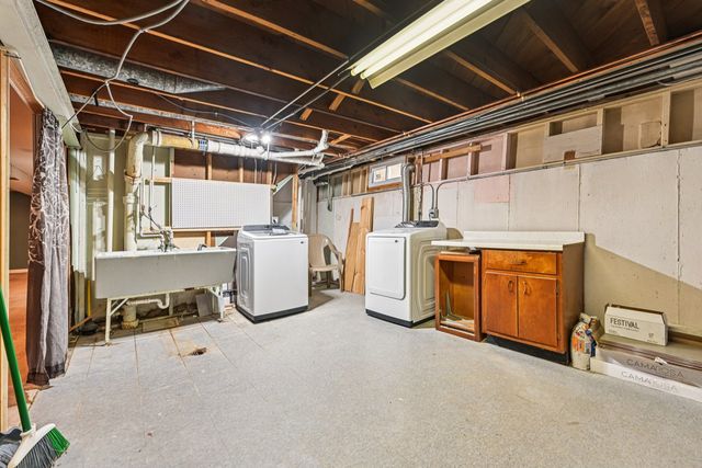 1334 S Dunton Avenue, Arlington Heights, IL 60005