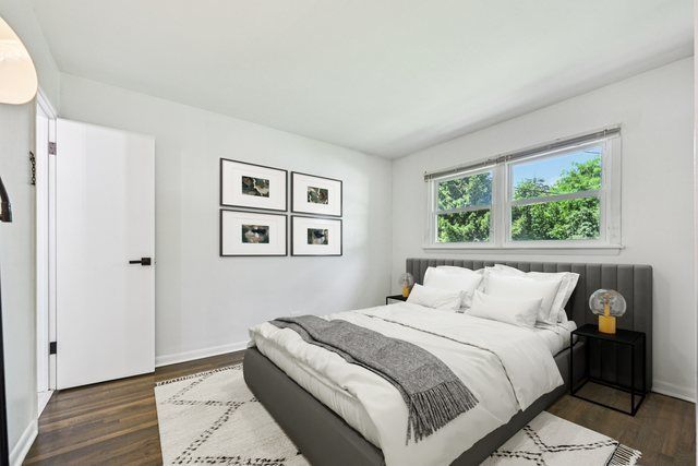 1334 S Dunton Avenue, Arlington Heights, IL 60005