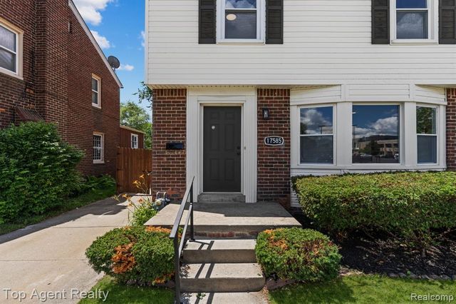 17585 Faust Avenue, Detroit, MI 48219