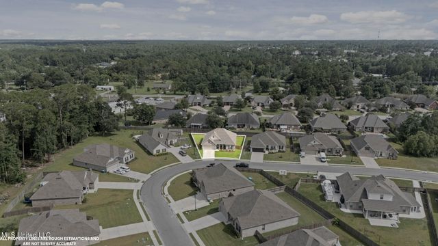 9355 Taylor Place, Ocean Springs, MS 39564