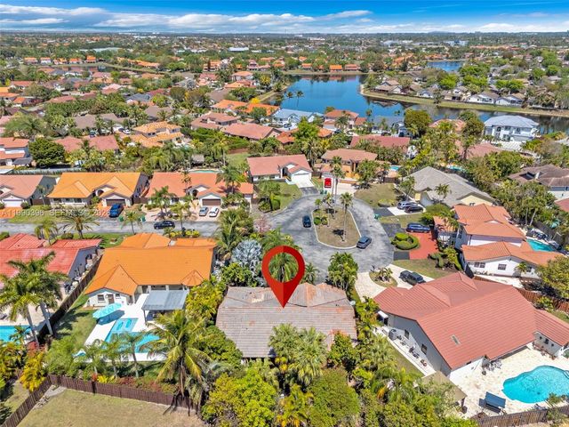 15012 SW 45th Ln, Miami, FL 33185