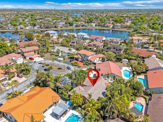 15012 SW 45th Ln, Miami, FL 33185