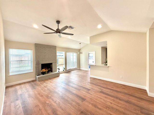 8911 Hendon Lane, Houston, TX 77036