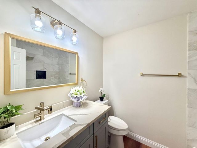 8911 Hendon Lane, Houston, TX 77036