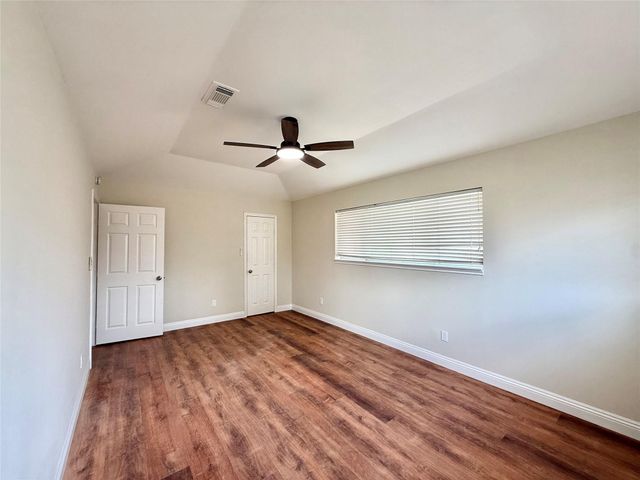 8911 Hendon Lane, Houston, TX 77036