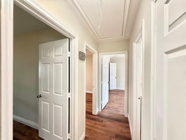 8911 Hendon Lane, Houston, TX 77036