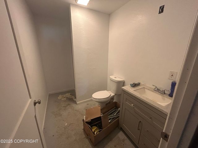 17185 Lunchbox Drive, Ninilchik, AK 99639