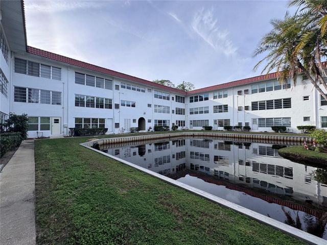 100 EL CAMINO DRIVE 111, Winter Haven, FL 33884