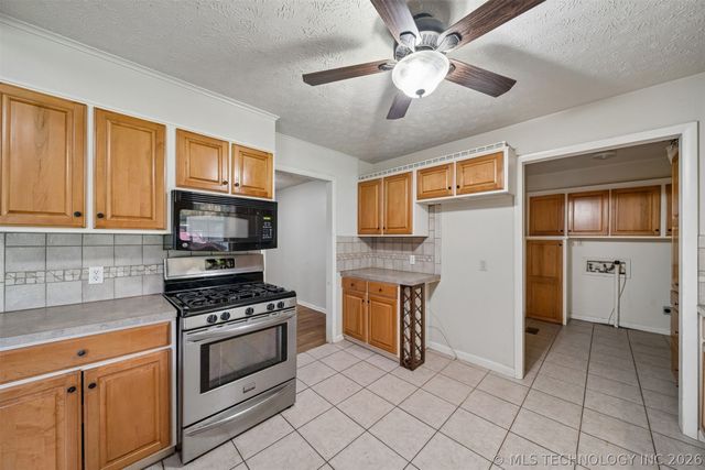 306 E 16th Street, Claremore, OK 74017