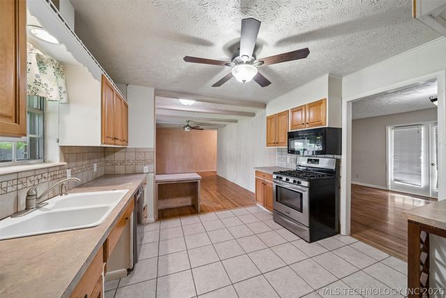 306 E 16th Street, Claremore, OK 74017