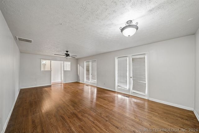 306 E 16th Street, Claremore, OK 74017