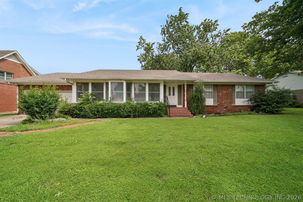 306 E 16th Street, Claremore, OK 74017