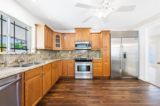 2011 NE 55TH Street, Fort Lauderdale, FL 33308