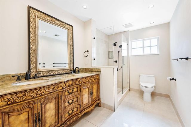 2011 NE 55TH Street, Fort Lauderdale, FL 33308