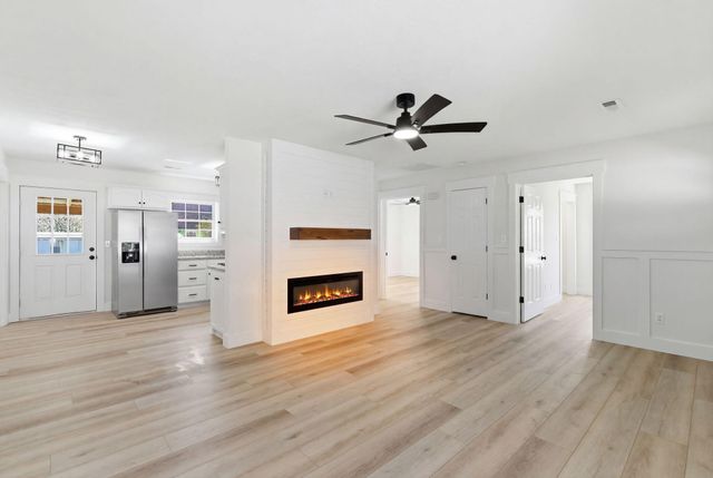 189 Scarlets Way, Bronston, KY 42518